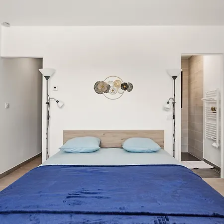 Des Oliviers - Piscine Privee Vila *